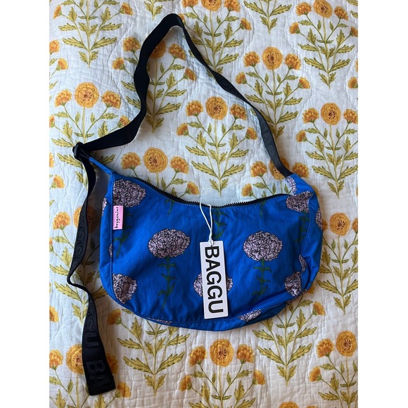 NWT boygenius x BAGGU Medium Nylon Crescent Pink Carnation Blue Crossbody Bag - Picture 2 of 8